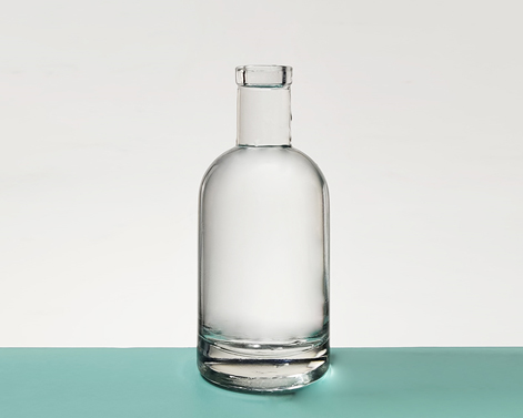 Hermosa botella de cristal con acabado de corcho de forma redonda de 200ml